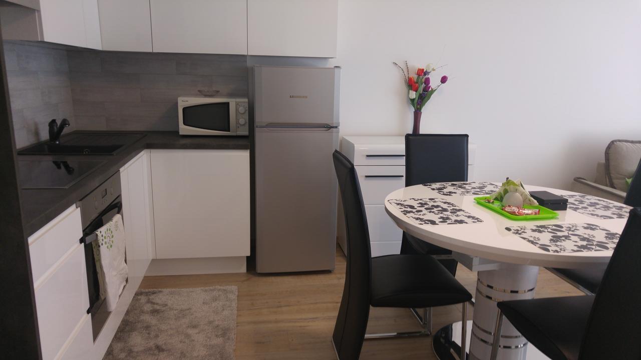 Elegant Apartman Сиофок Екстериор снимка